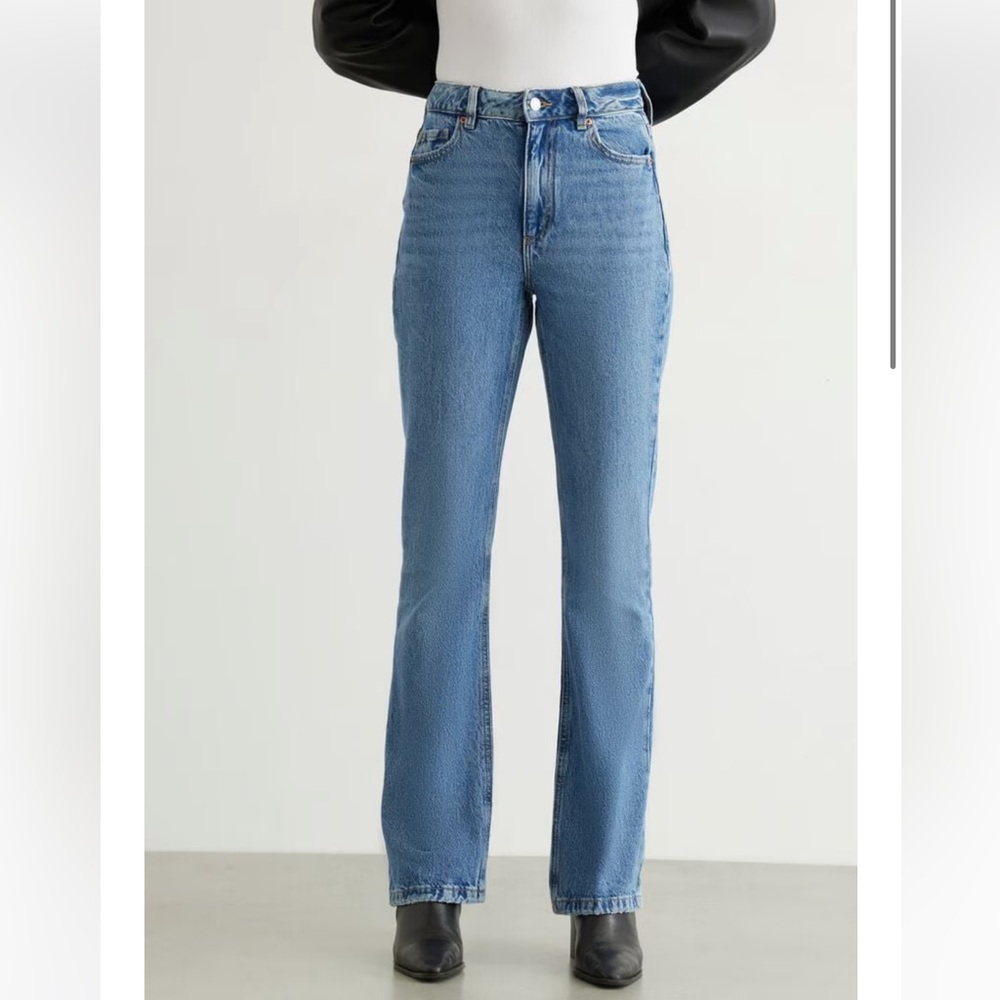 DYNAMITE Candice Bootcut Jeans Light Wash Distressed Womens Size 32